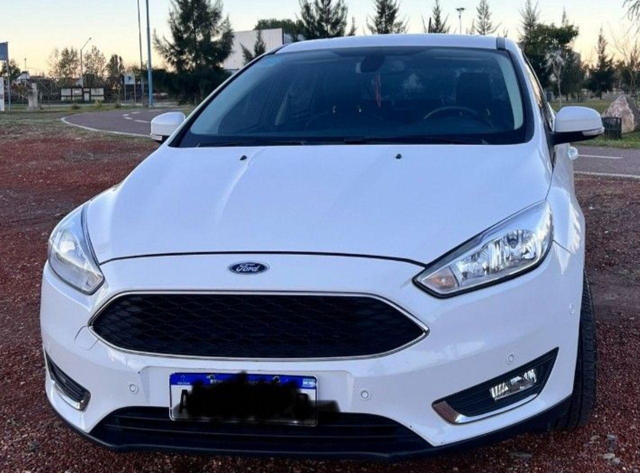 Ford Focus Usado en Mendoza, deRuedas