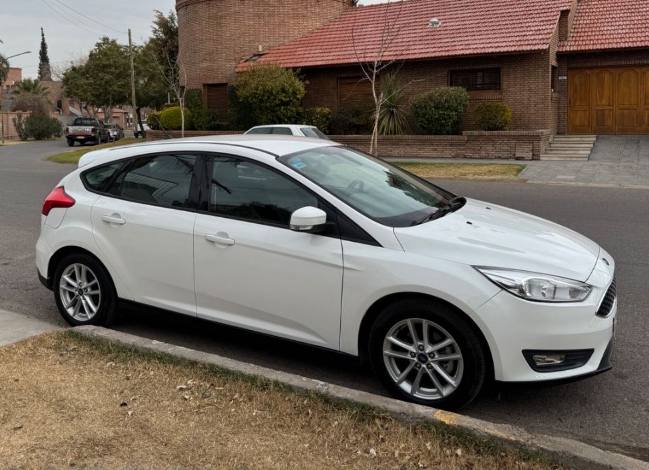 Ford Focus Usado en San Juan, deRuedas