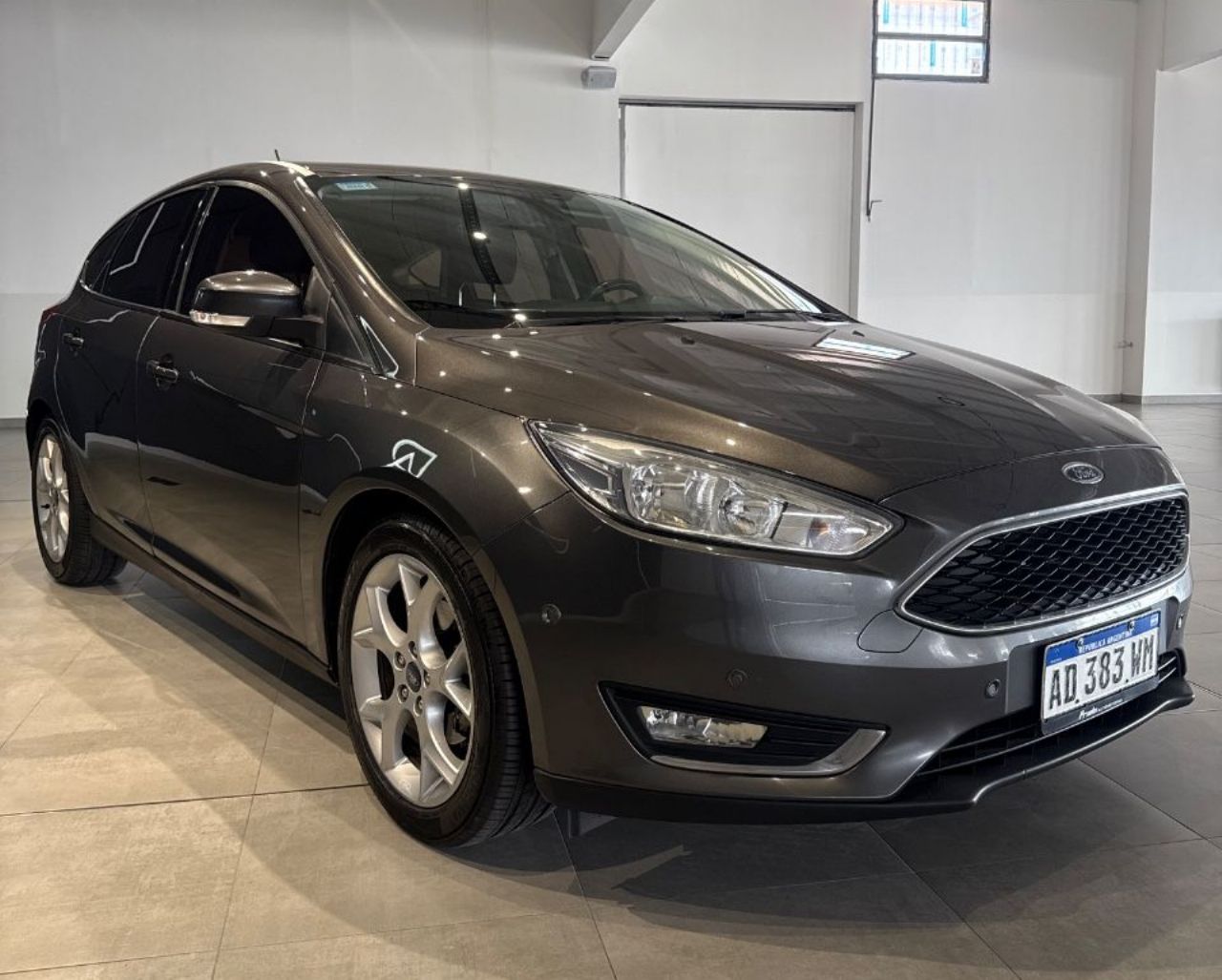 Ford Focus Usado Financiado en Mendoza, deRuedas