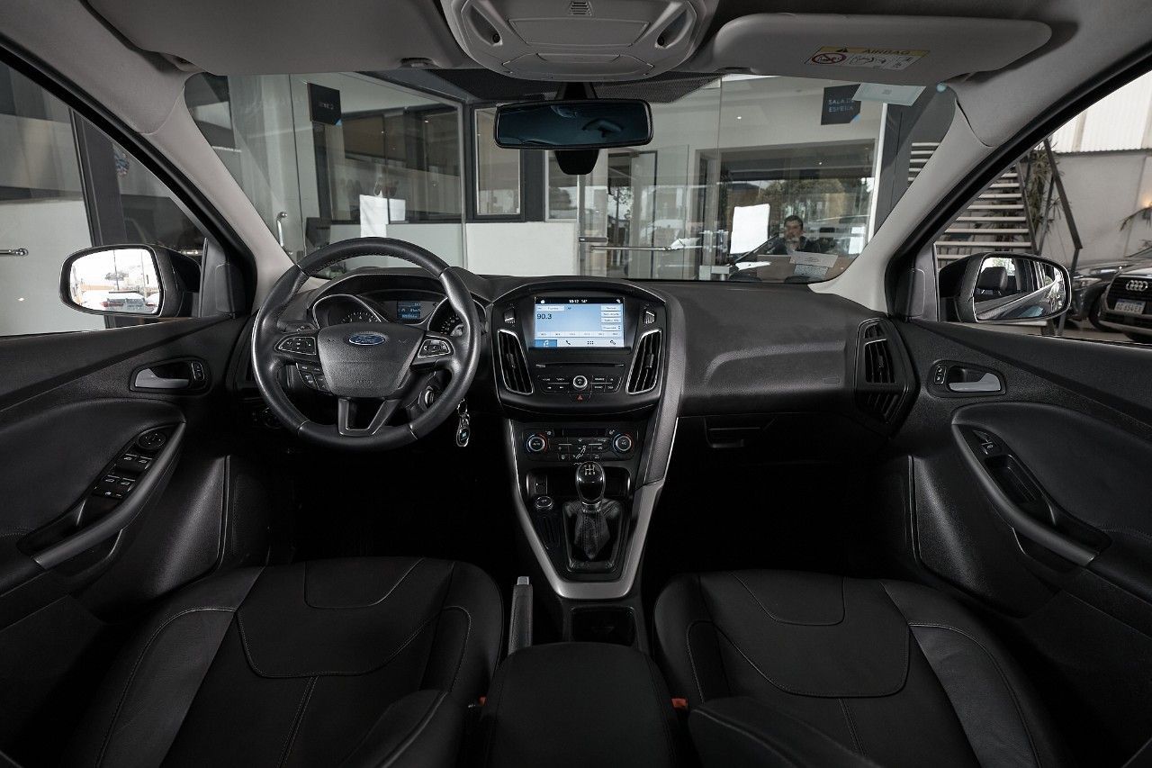 Ford Focus Usado Financiado en Córdoba, deRuedas