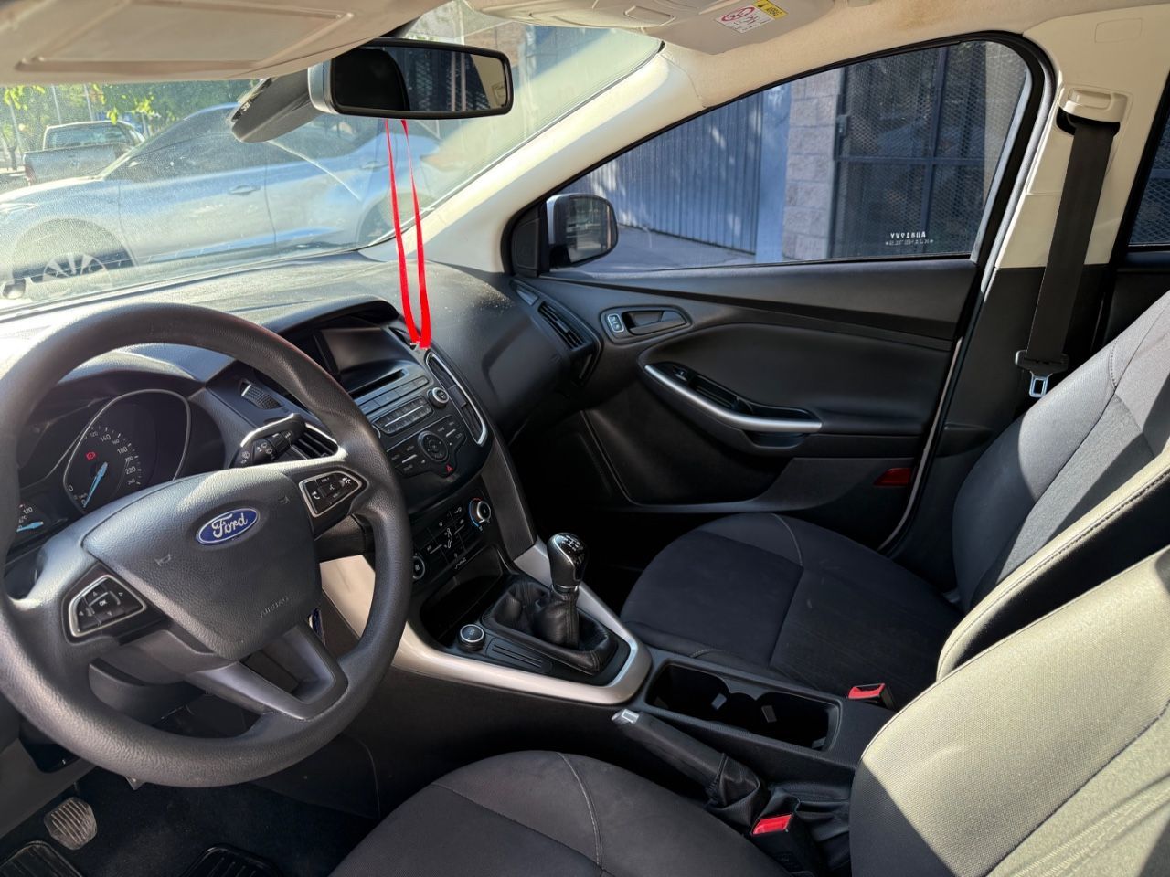 Ford Focus Usado Financiado en Mendoza, deRuedas