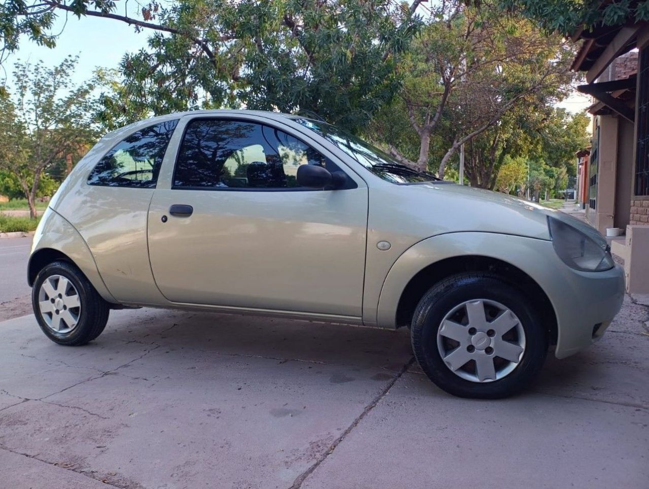 Ford Ka Usado en Mendoza, deRuedas