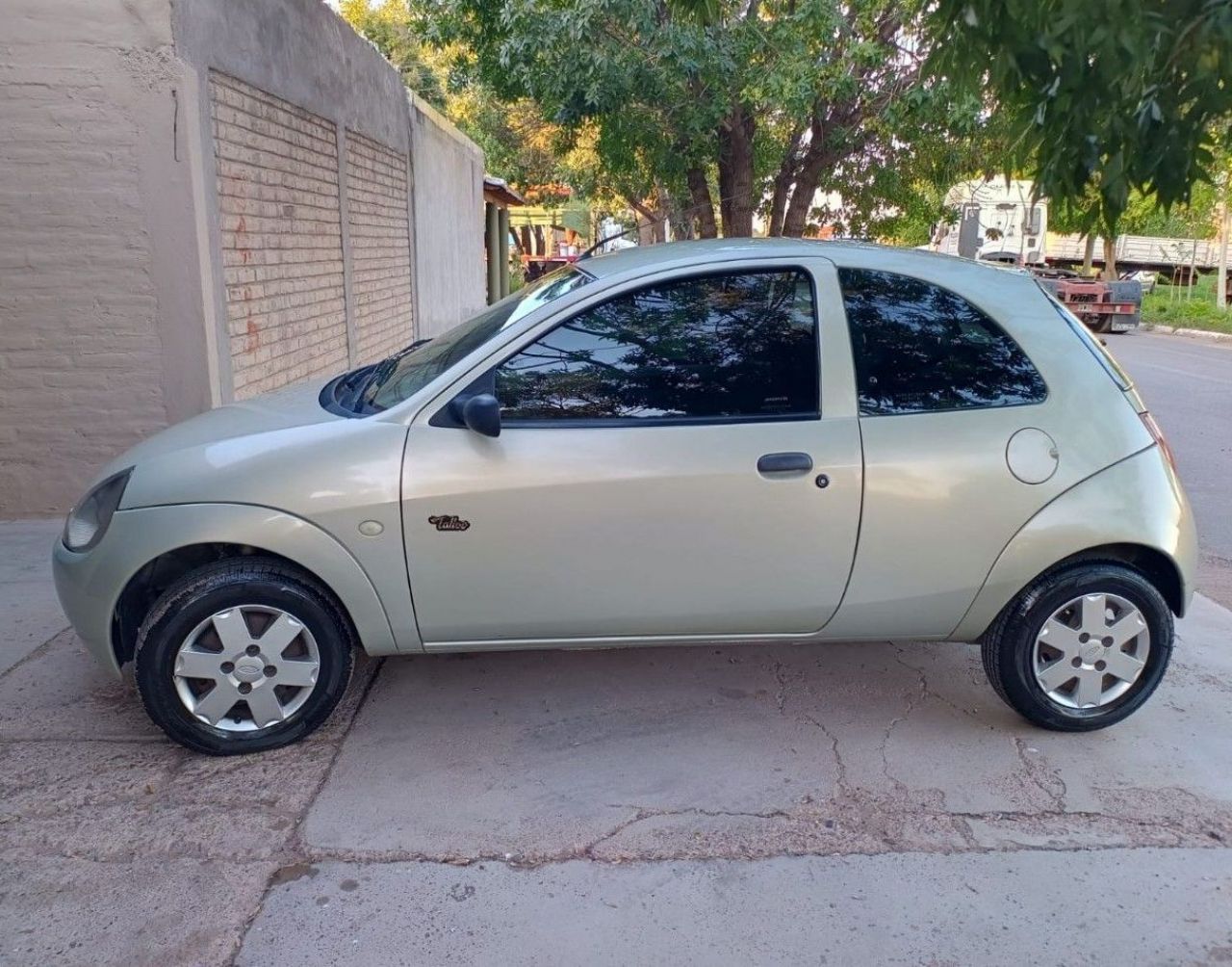 Ford Ka Usado en Mendoza, deRuedas