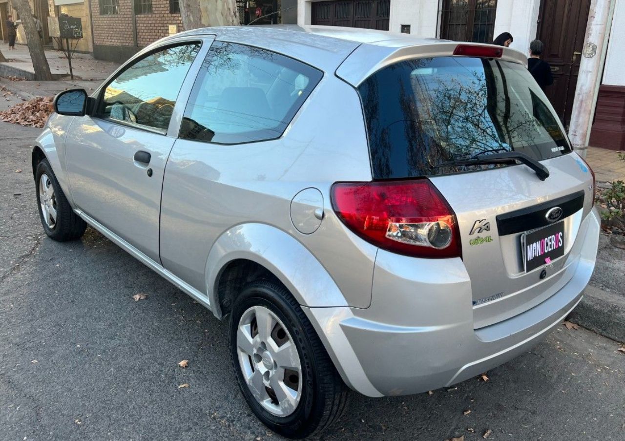 Ford Ka Usado Financiado en Mendoza, deRuedas