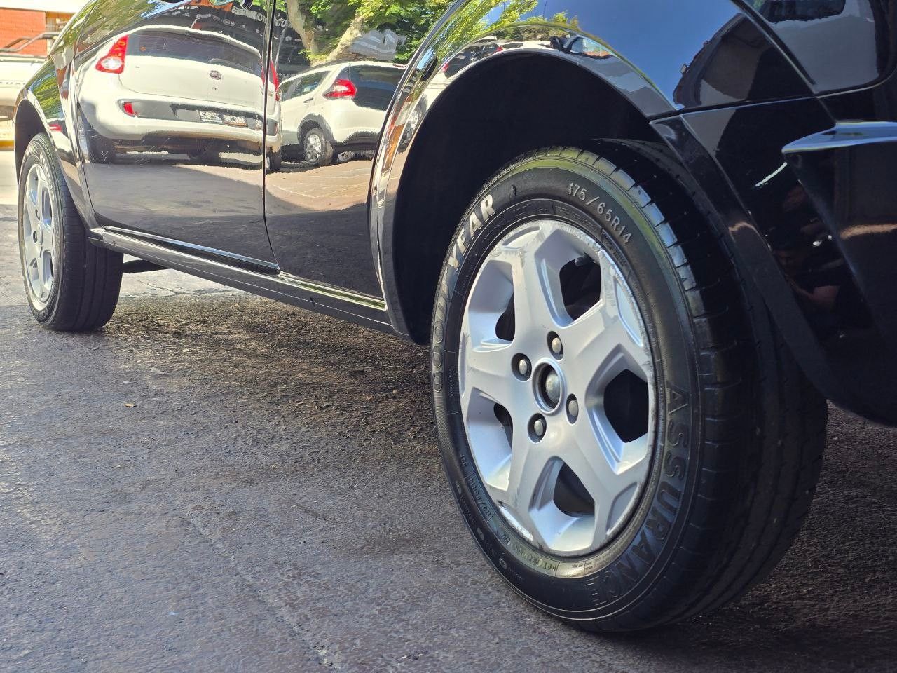 Ford Ka Usado Financiado en Mendoza, deRuedas