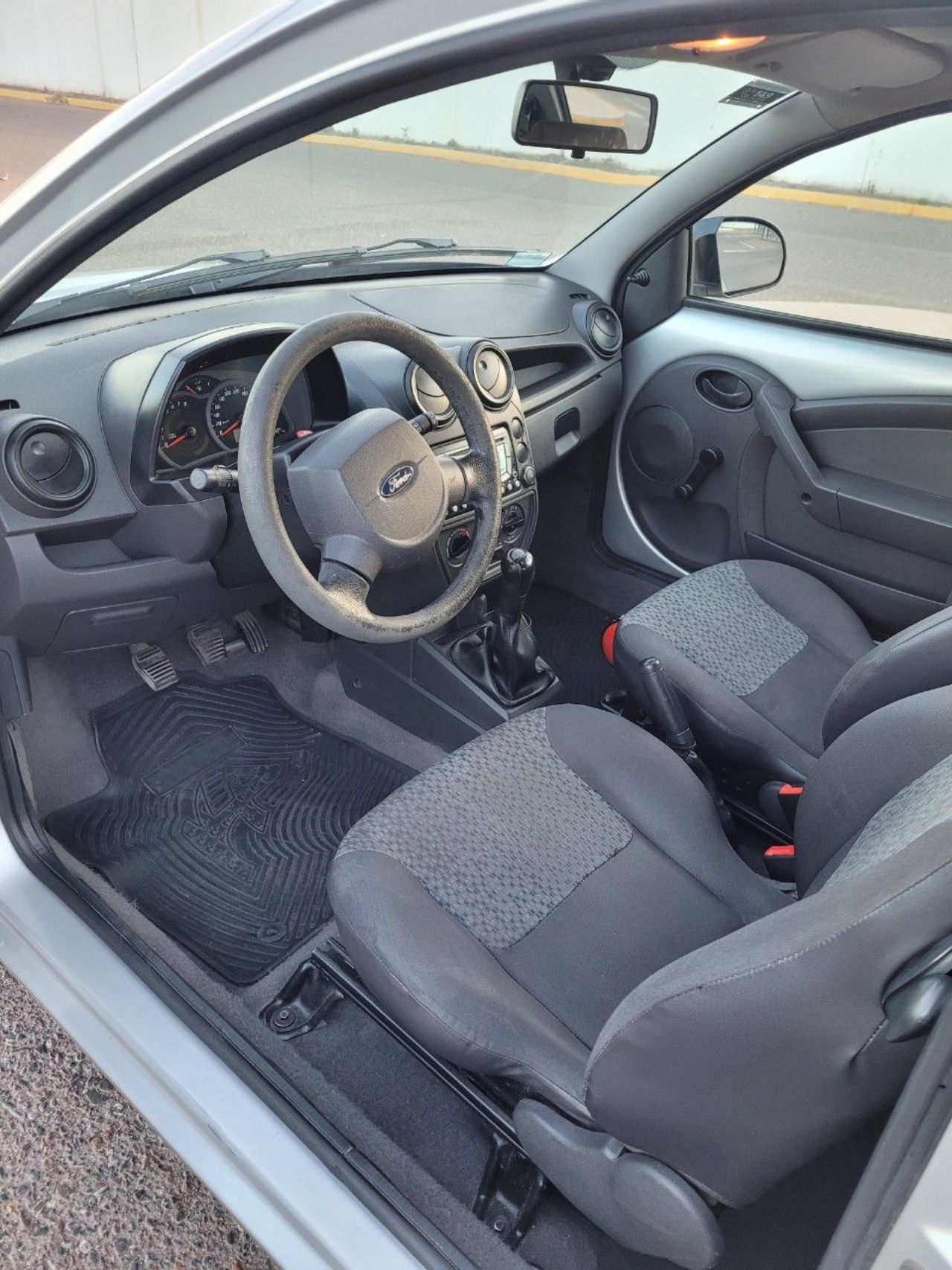Ford Ka Usado en Mendoza, deRuedas