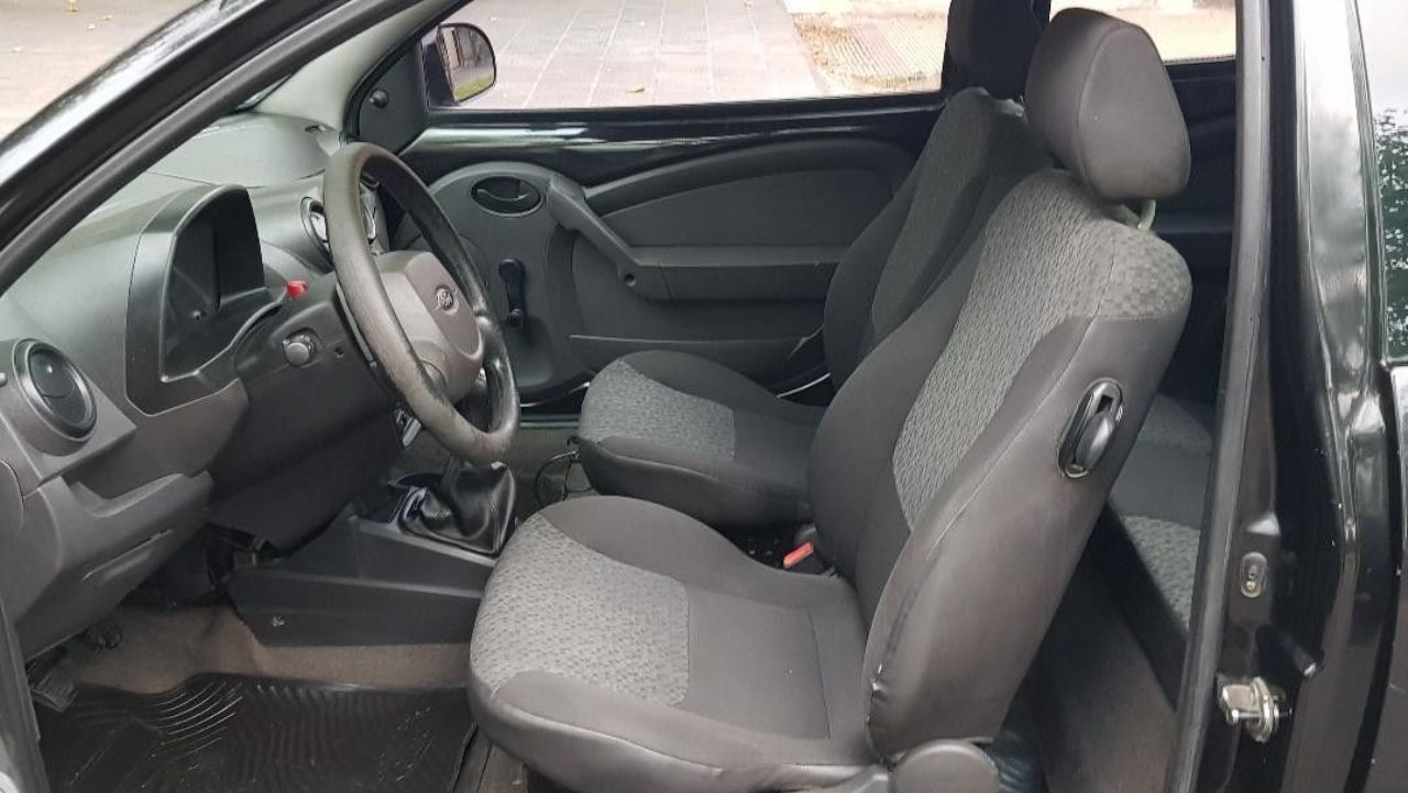 Ford Ka Usado en Mendoza, deRuedas