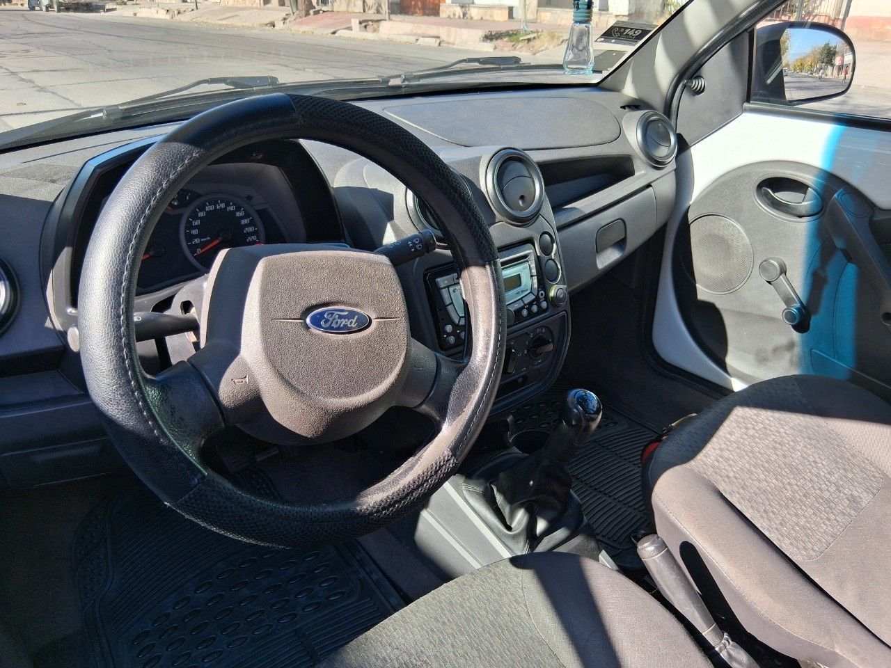 Ford Ka Usado en Mendoza, deRuedas