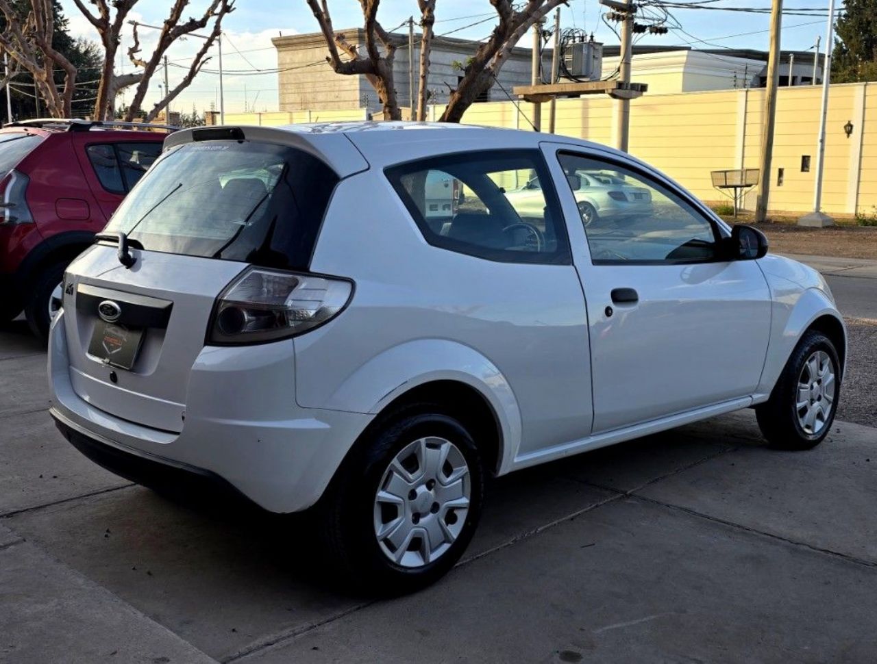 Ford Ka Usado Financiado en Mendoza, deRuedas