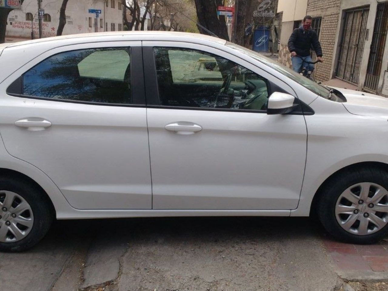 Ford Ka Usado en Mendoza, deRuedas