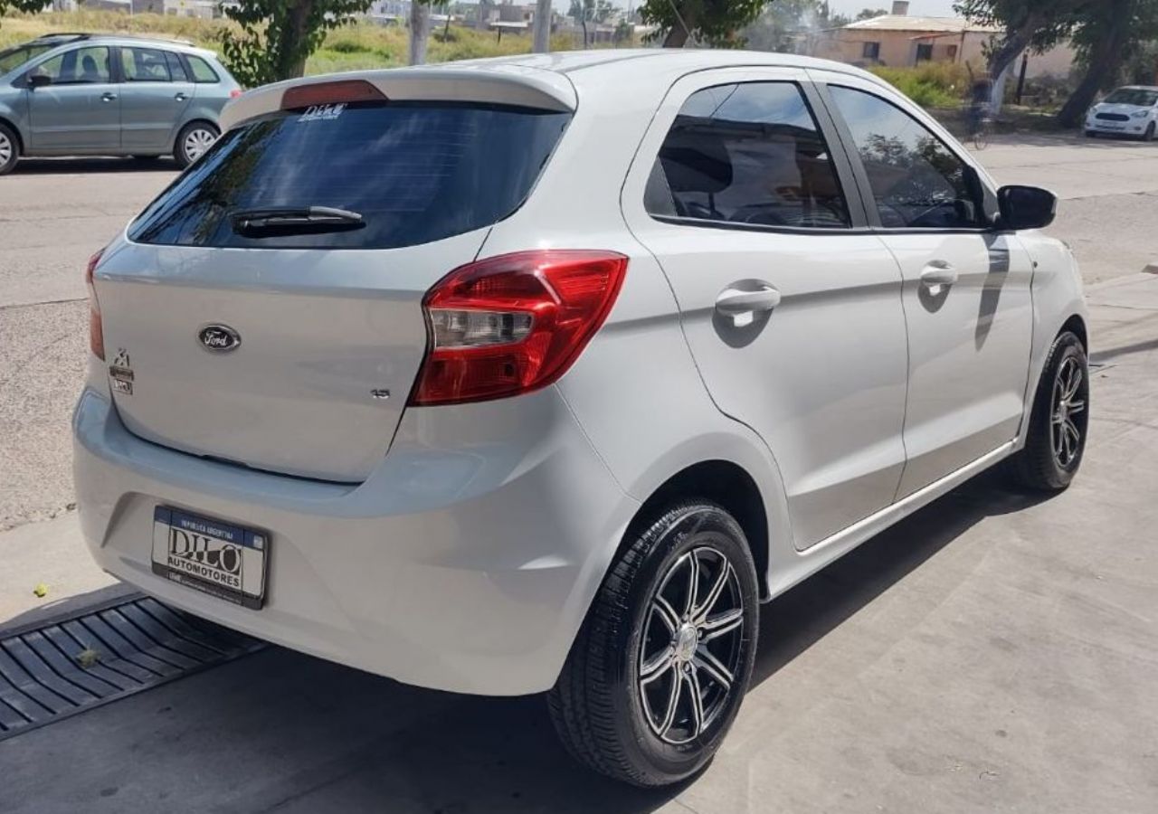 Ford Ka Usado Financiado en Mendoza, deRuedas