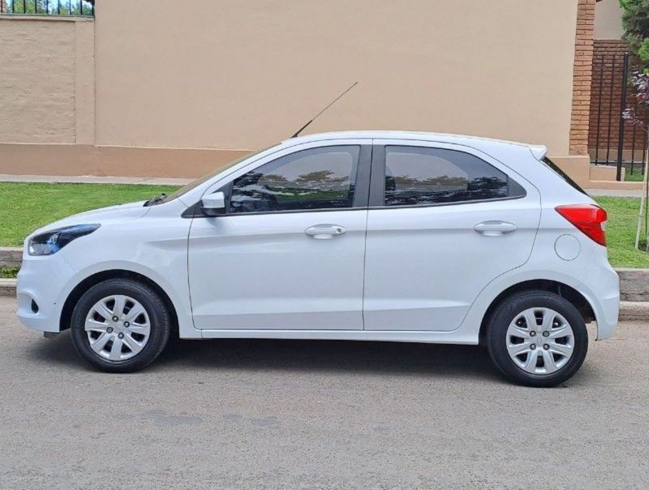 Ford Ka Usado en Mendoza, deRuedas