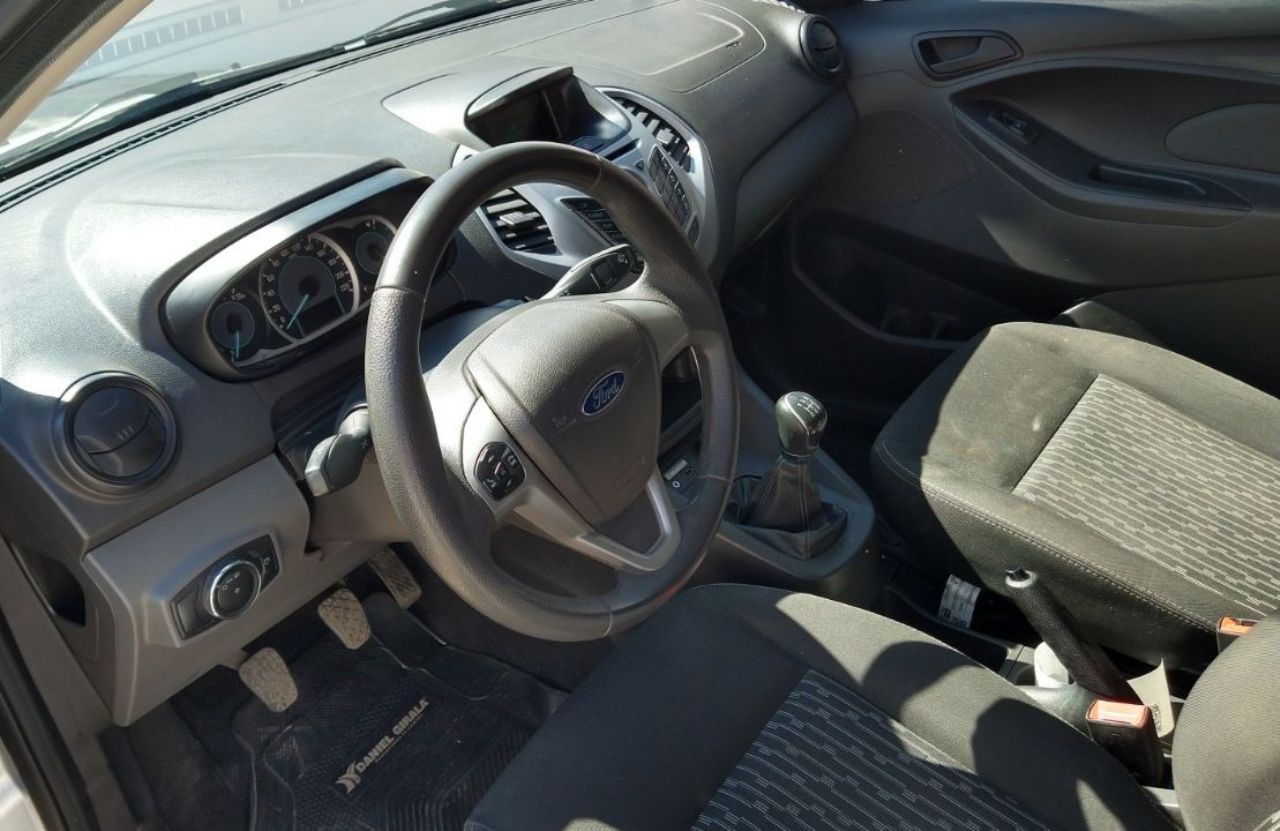 Ford Ka Usado Financiado en Mendoza, deRuedas