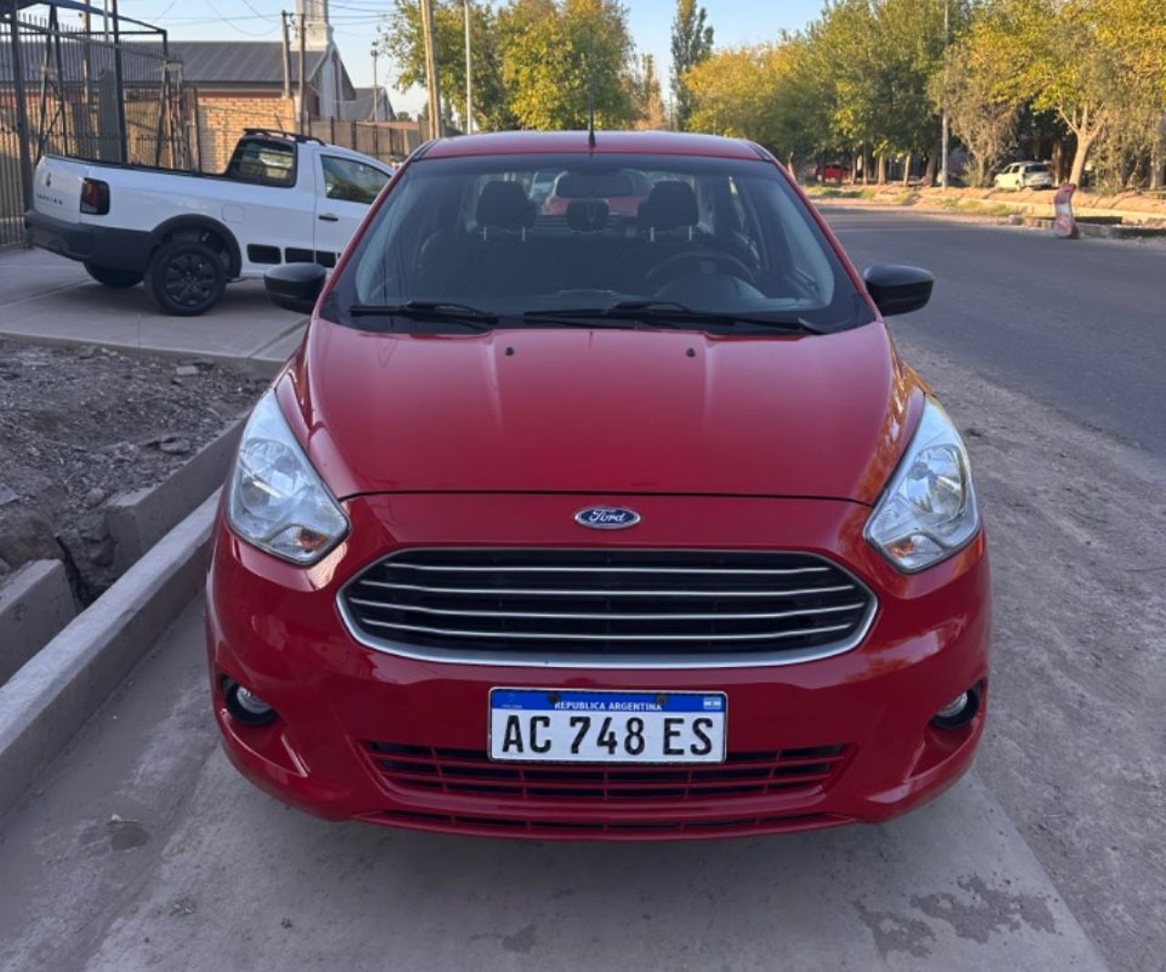 Ford Ka Usado Financiado en Mendoza, deRuedas