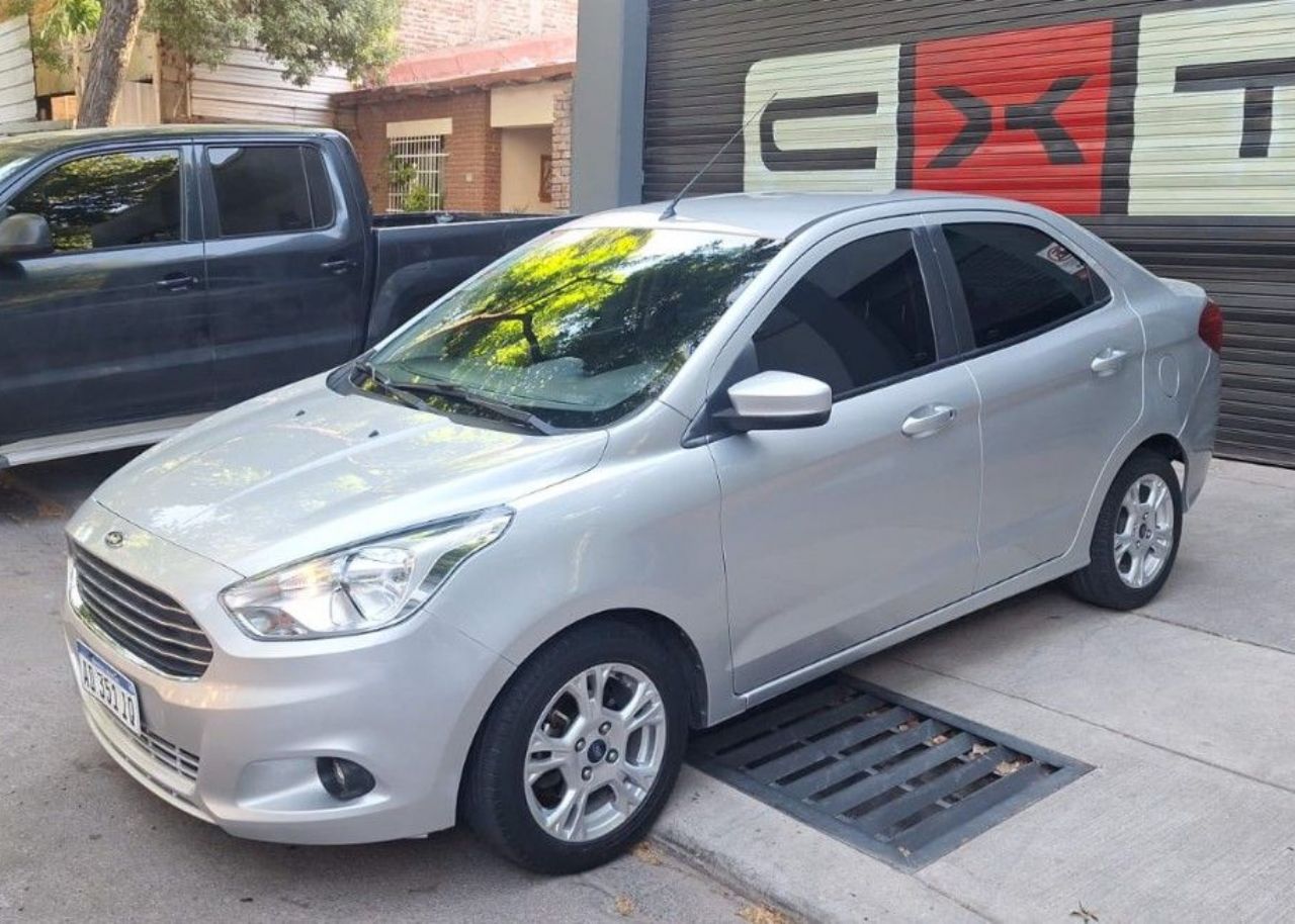 Ford Ka Usado Financiado en Mendoza, deRuedas
