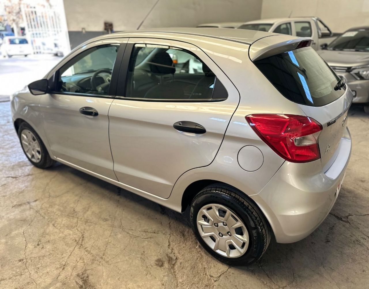 Ford Ka Usado Financiado en Mendoza, deRuedas