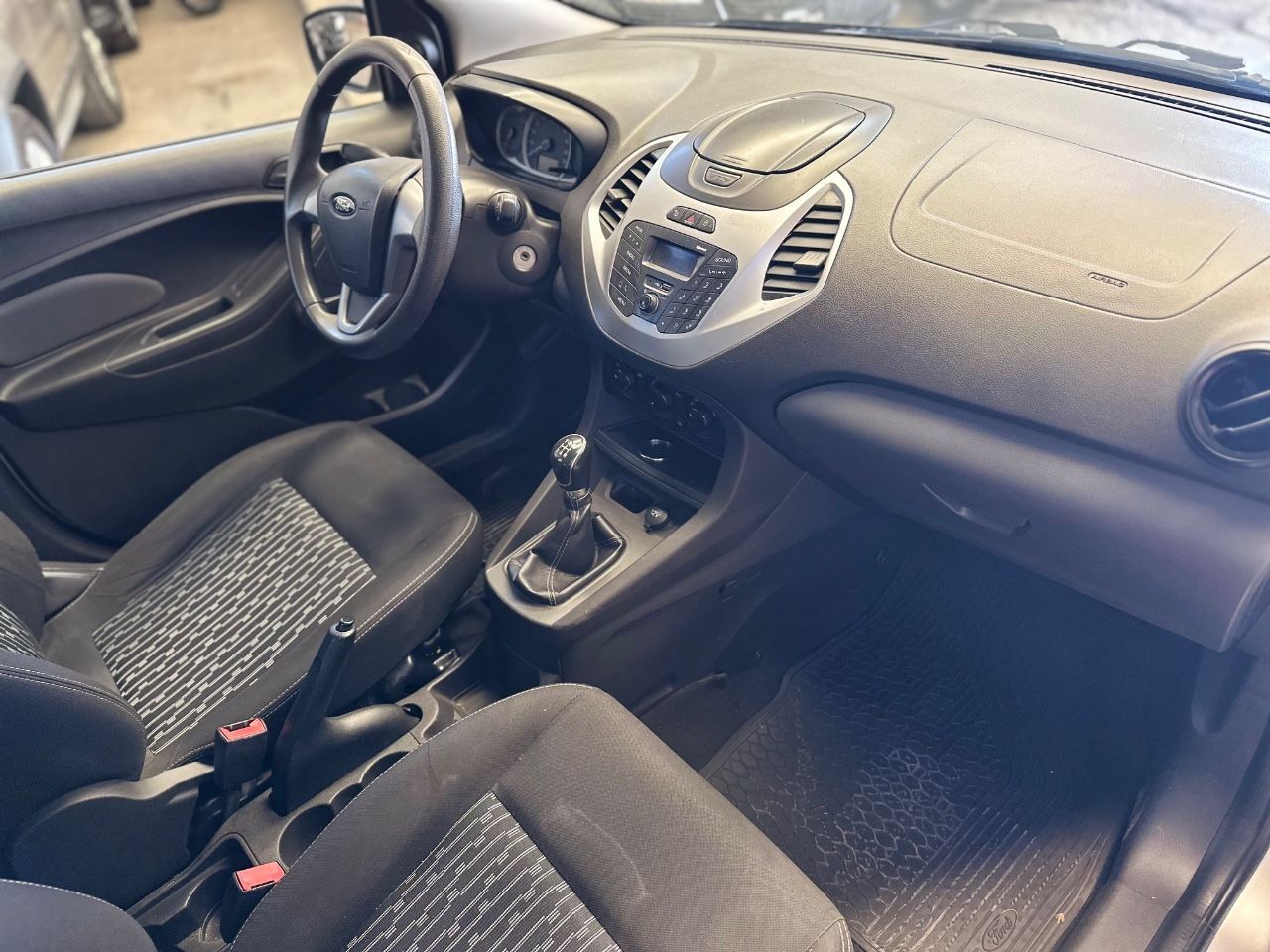 Ford Ka Usado Financiado en Mendoza, deRuedas