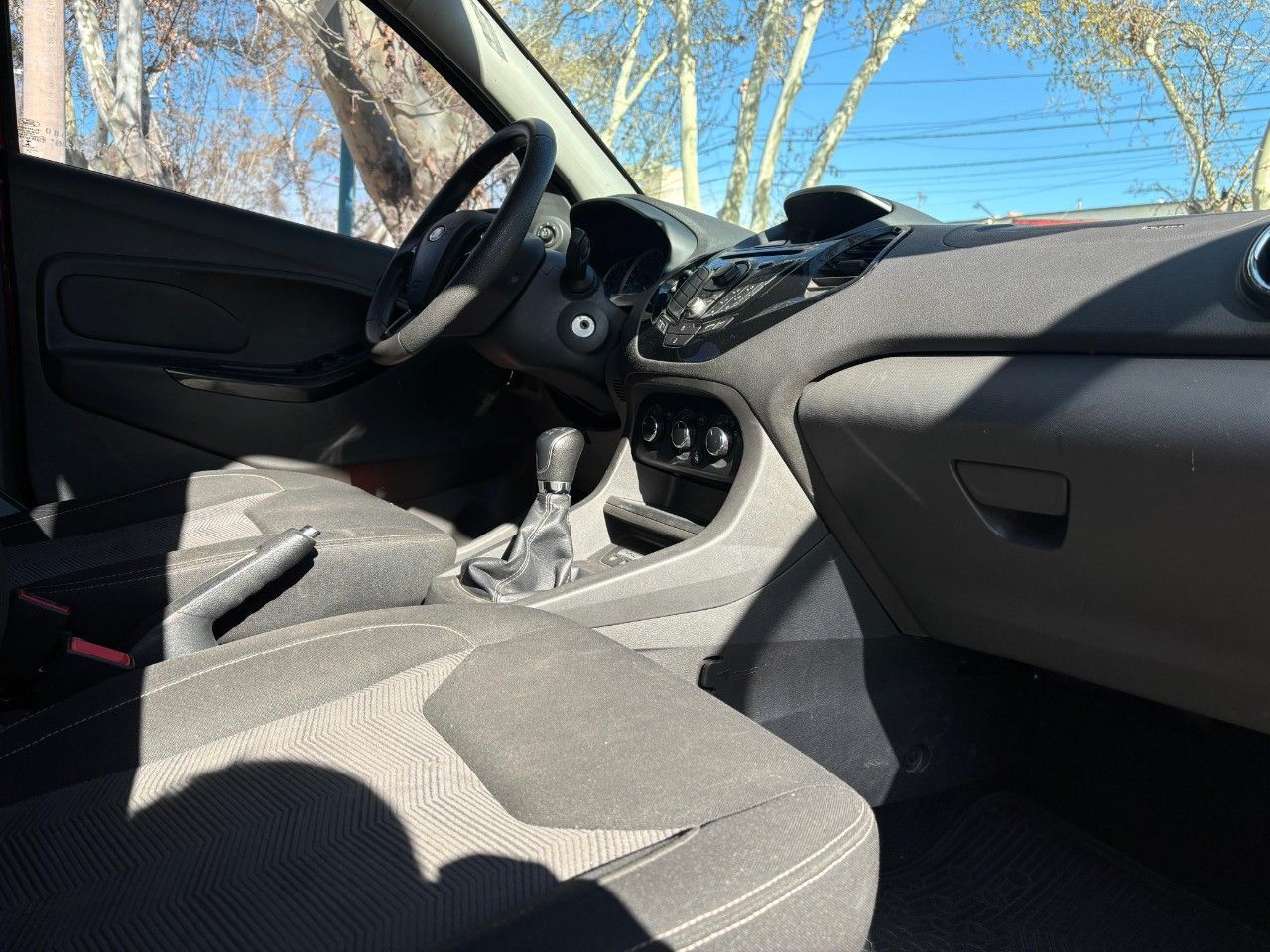 Ford Ka Usado Financiado en Mendoza, deRuedas