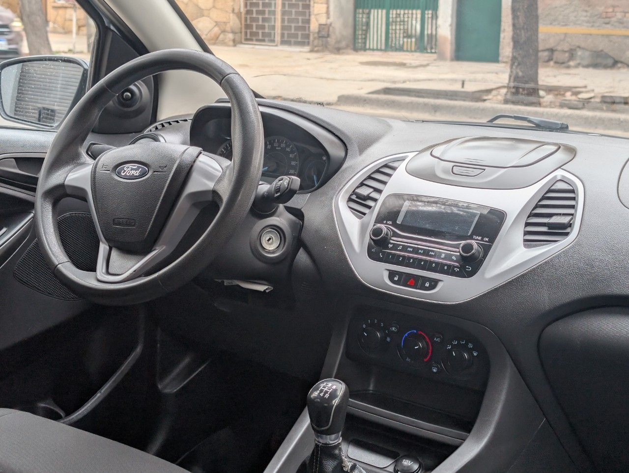 Ford Ka Usado Financiado en Mendoza, deRuedas