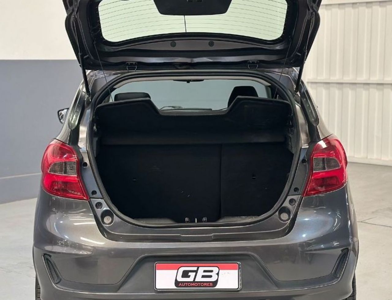 Ford Ka Usado Financiado en Mendoza, deRuedas