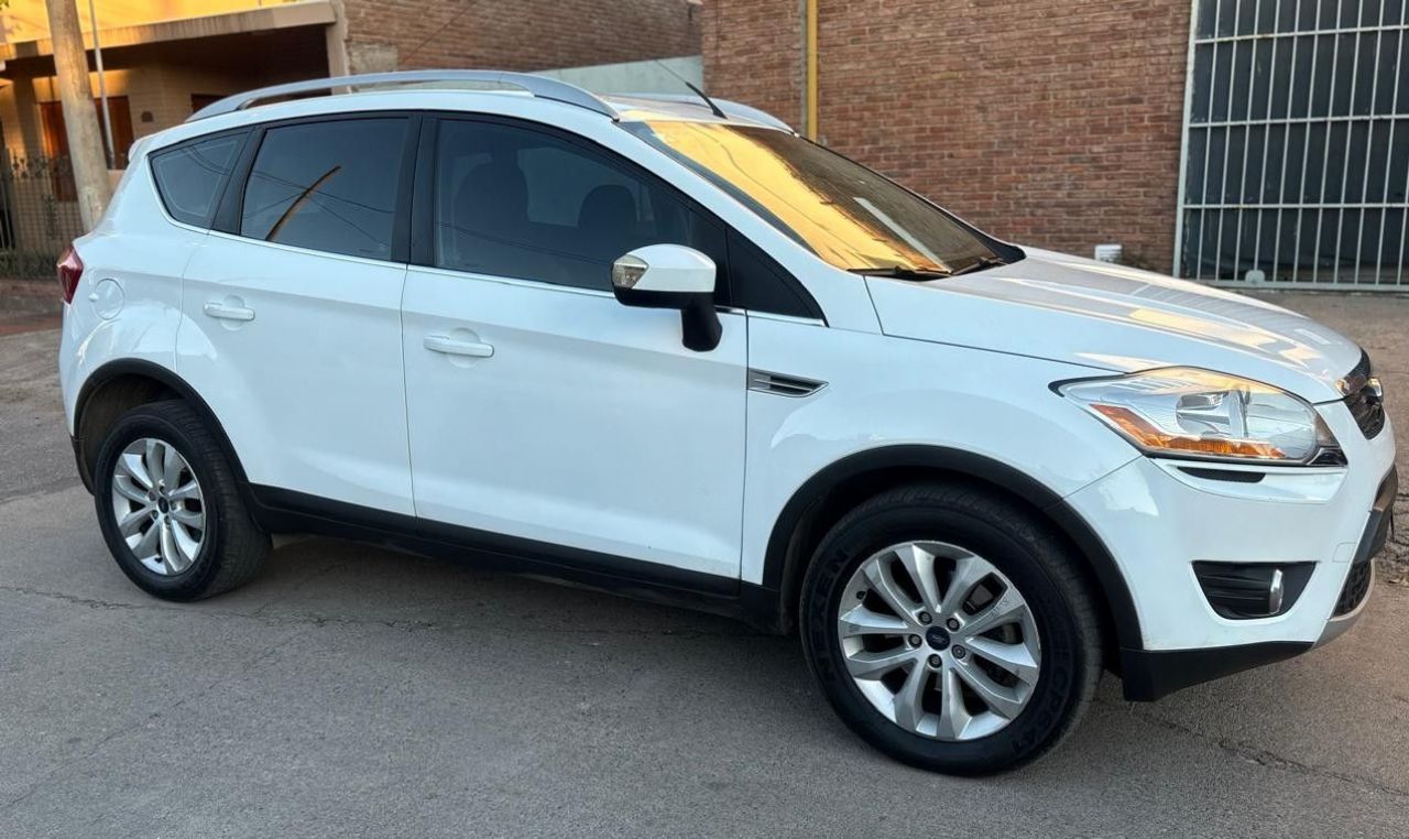 Ford Kuga Usado Financiado en Córdoba, deRuedas