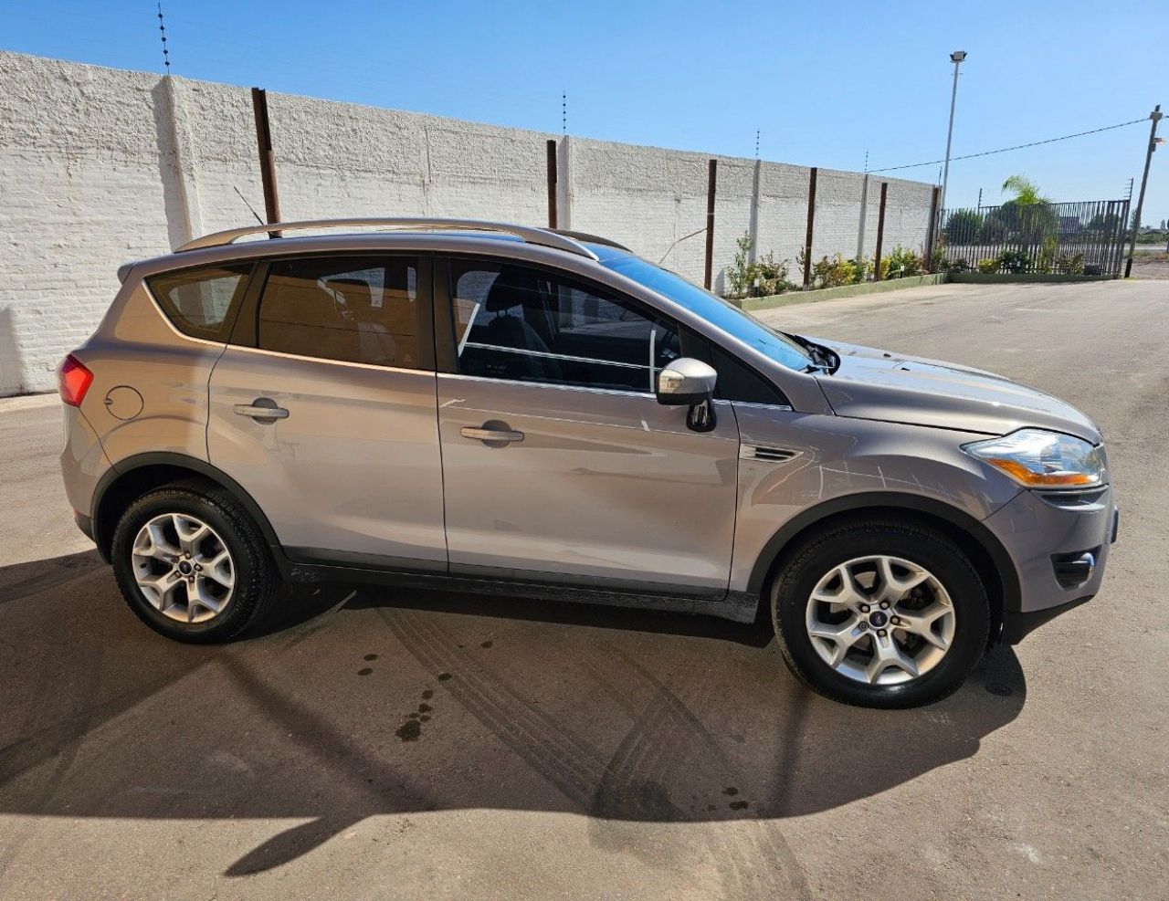 Ford Kuga Usado Financiado en Mendoza, deRuedas