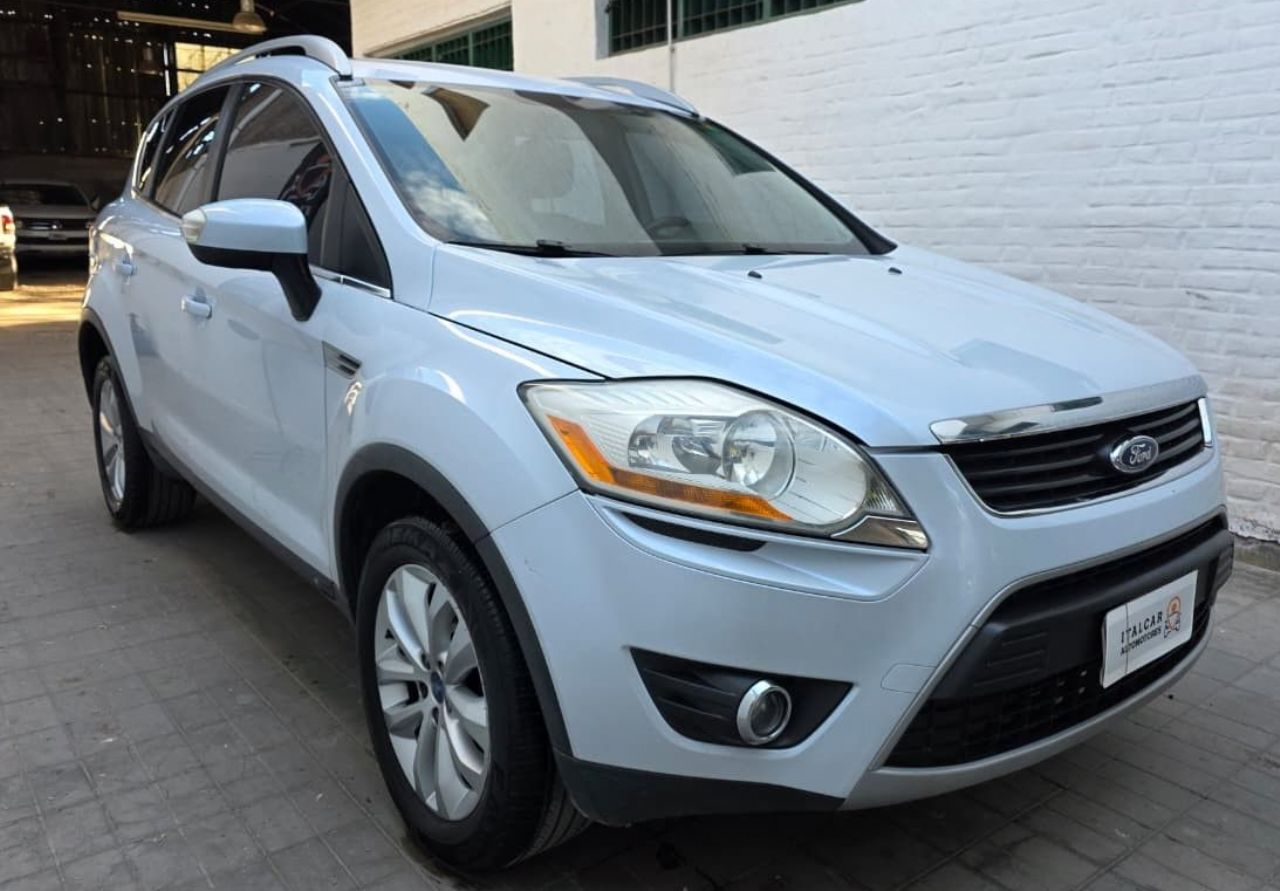 Ford Kuga Usado Financiado en Mendoza, deRuedas