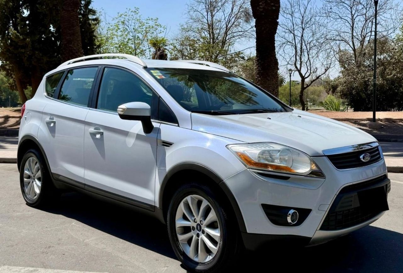 Ford Kuga Usado Financiado en Mendoza, deRuedas