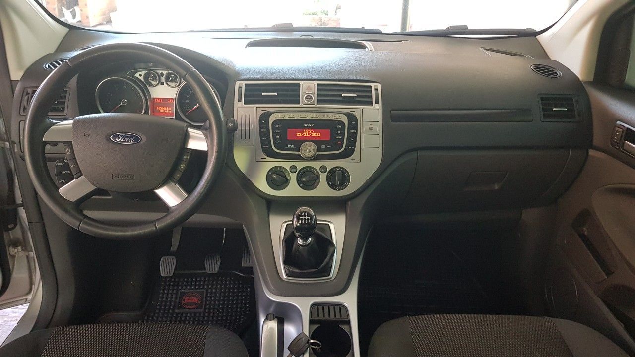 Ford Kuga Usado en Buenos Aires, deRuedas