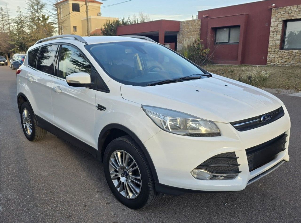 Ford Kuga Usado Financiado en Mendoza, deRuedas
