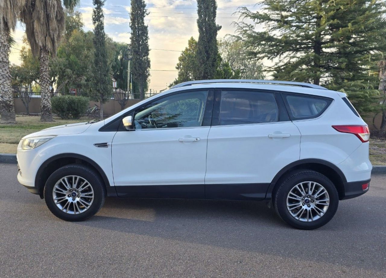 Ford Kuga Usado Financiado en Mendoza, deRuedas