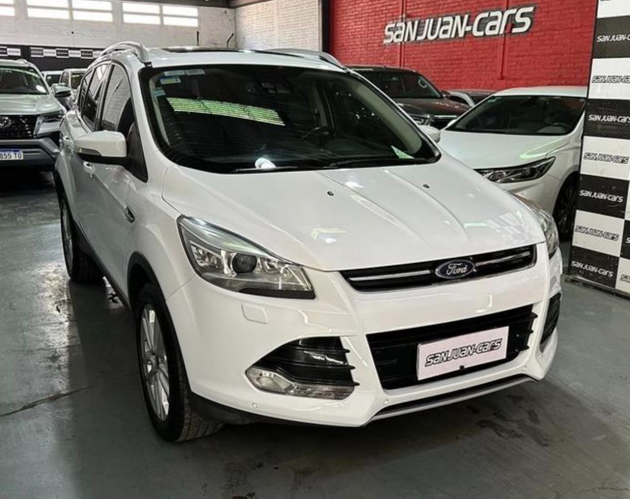 Ford Kuga Usado en San Juan, deRuedas