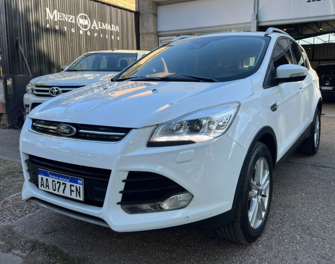 Ford Kuga Usado Financiado en Córdoba, deRuedas