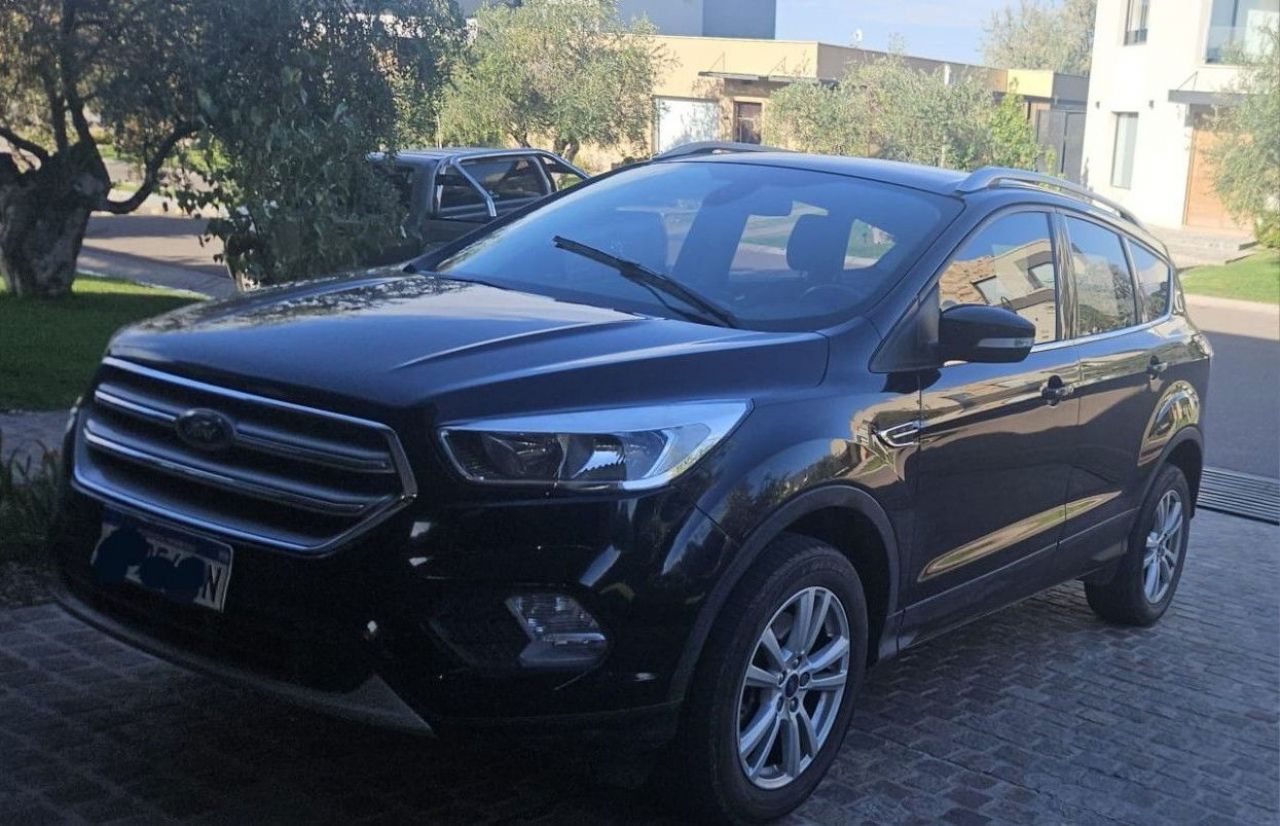 Ford Kuga Usado en Mendoza, deRuedas
