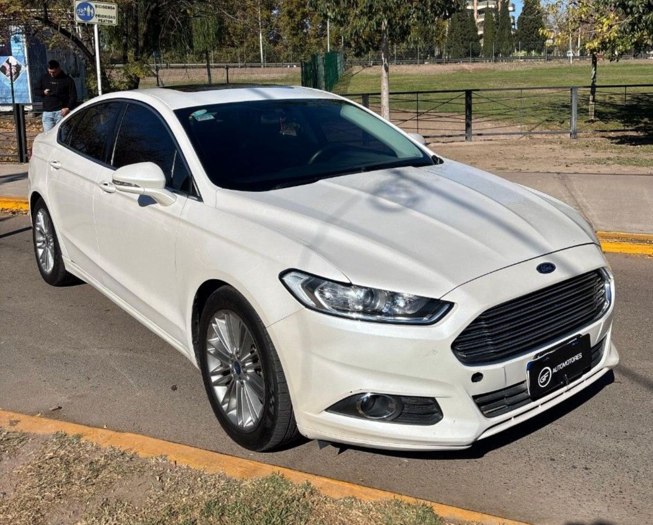 Ford Mondeo Usado Financiado en Mendoza, deRuedas