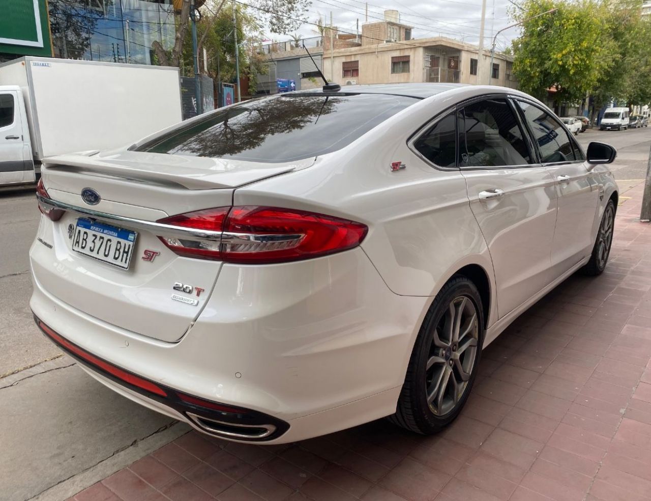 Ford Mondeo Usado Financiado en Mendoza, deRuedas