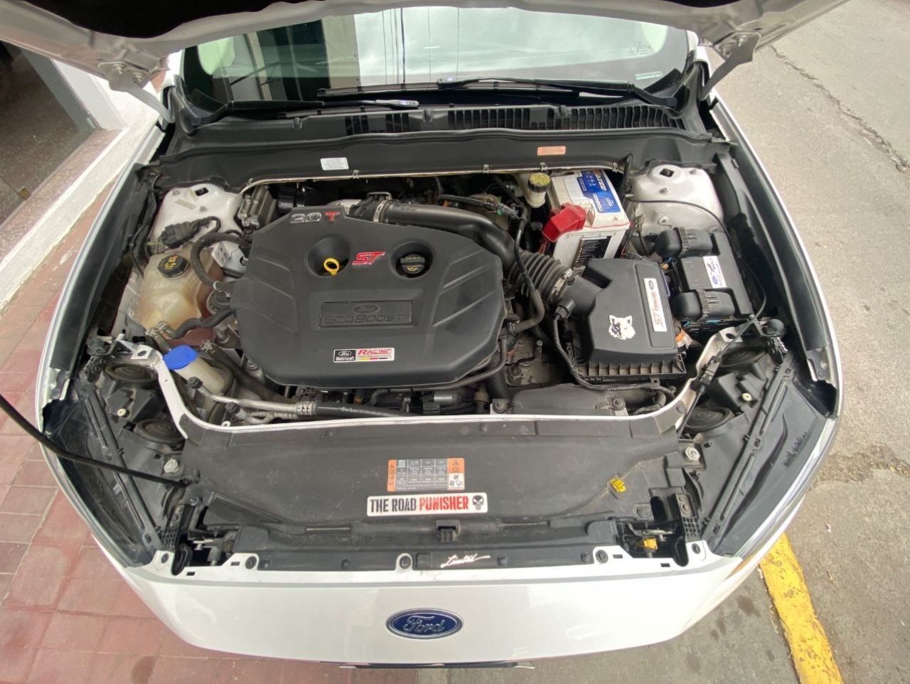 Ford Mondeo Usado Financiado en Mendoza, deRuedas