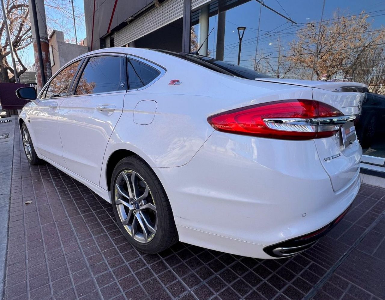 Ford Mondeo Usado Financiado en Mendoza, deRuedas