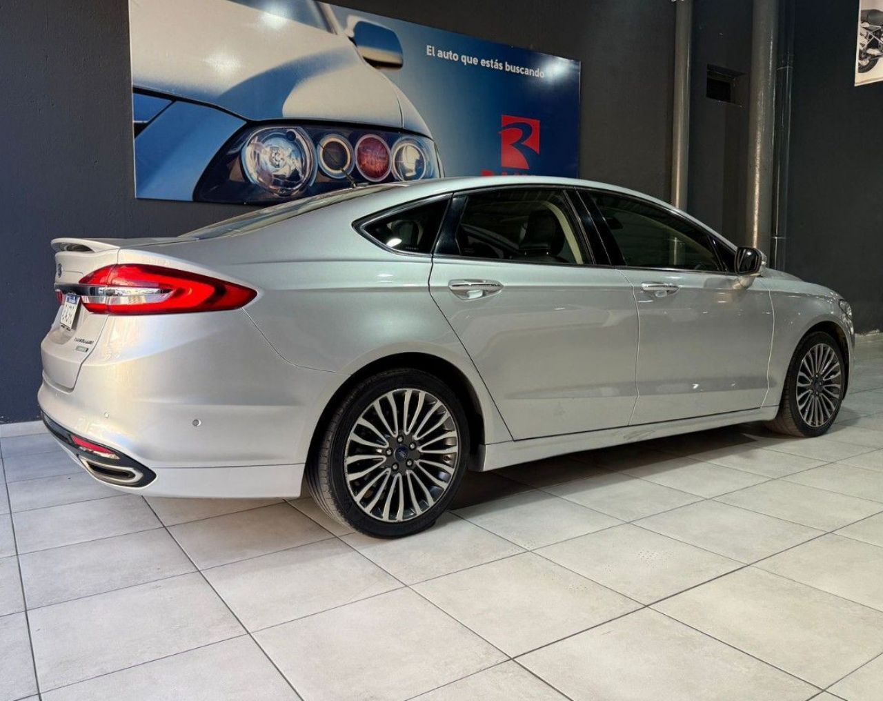 Ford Mondeo Usado Financiado en Mendoza, deRuedas