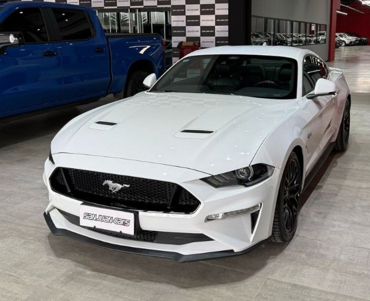 Ford Mustang Usado Financiado en San Juan, deRuedas