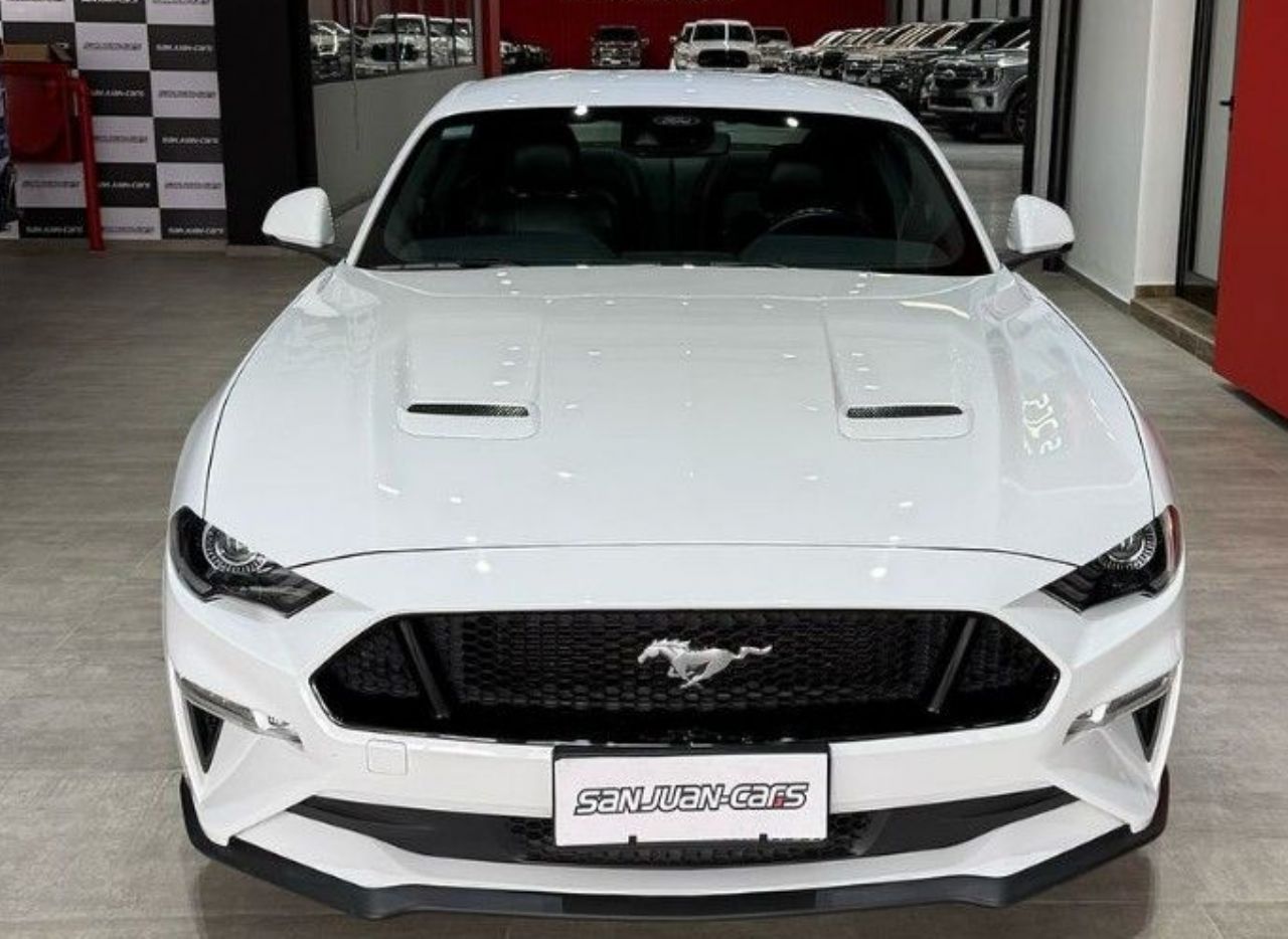 Ford Mustang Usado Financiado en San Juan, deRuedas