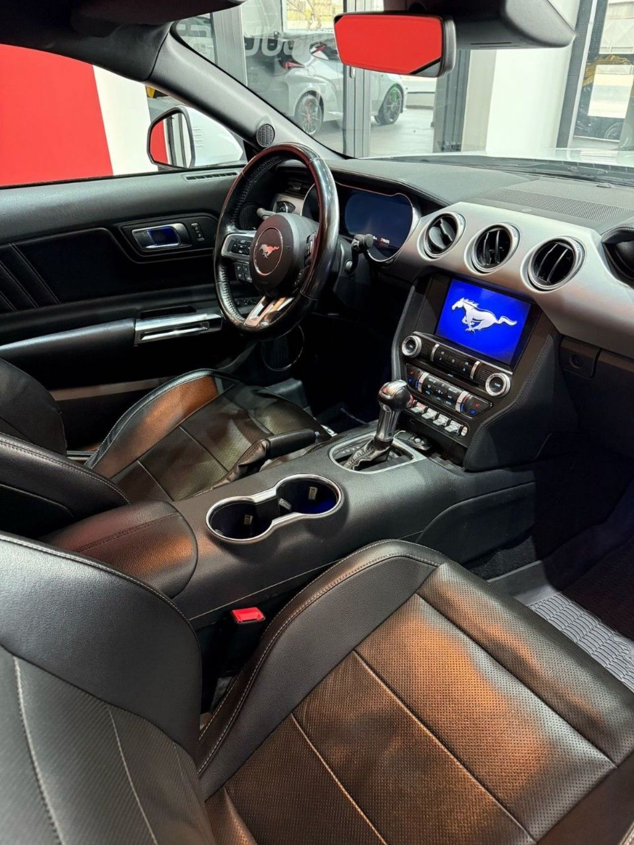 Ford Mustang Usado Financiado en San Juan, deRuedas