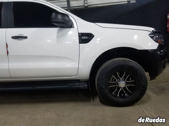 Ford Nueva Ranger Usada en San Juan, deRuedas