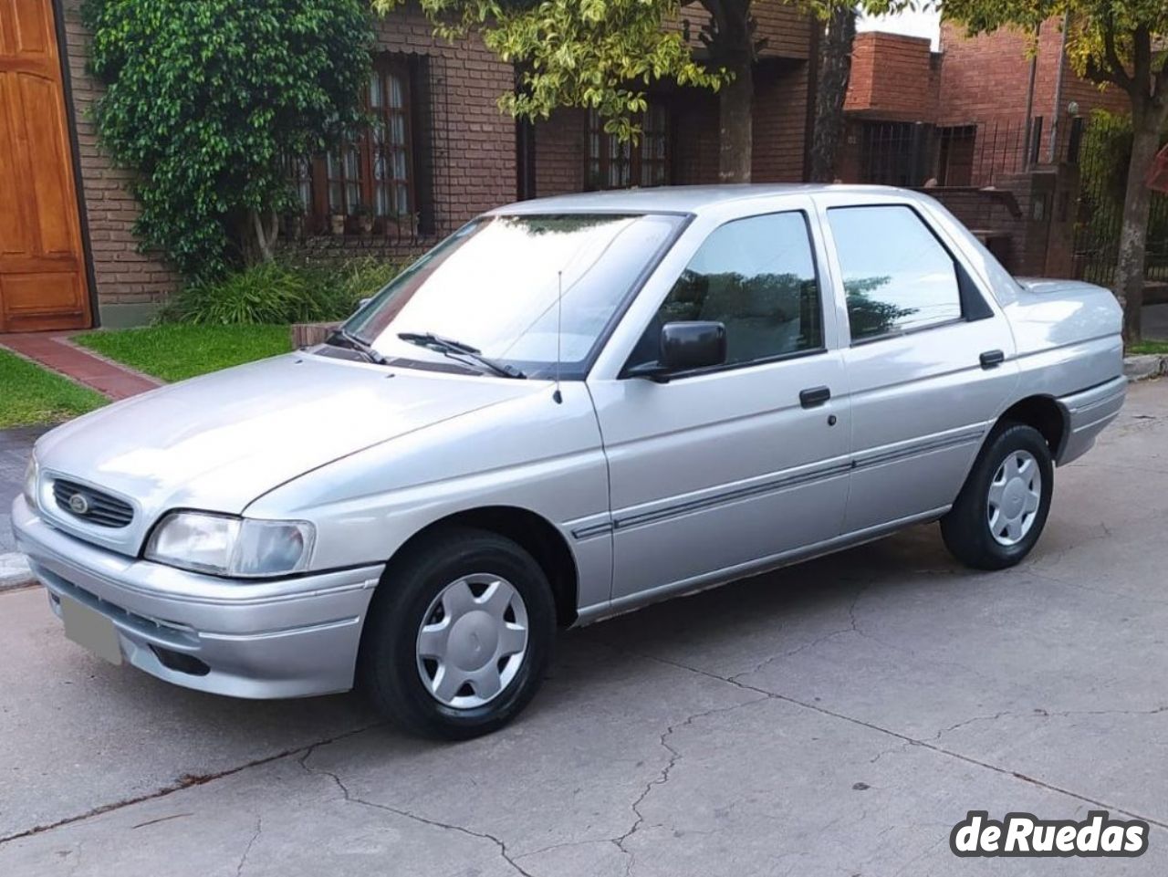 Ford Orion Usado en Córdoba, deRuedas