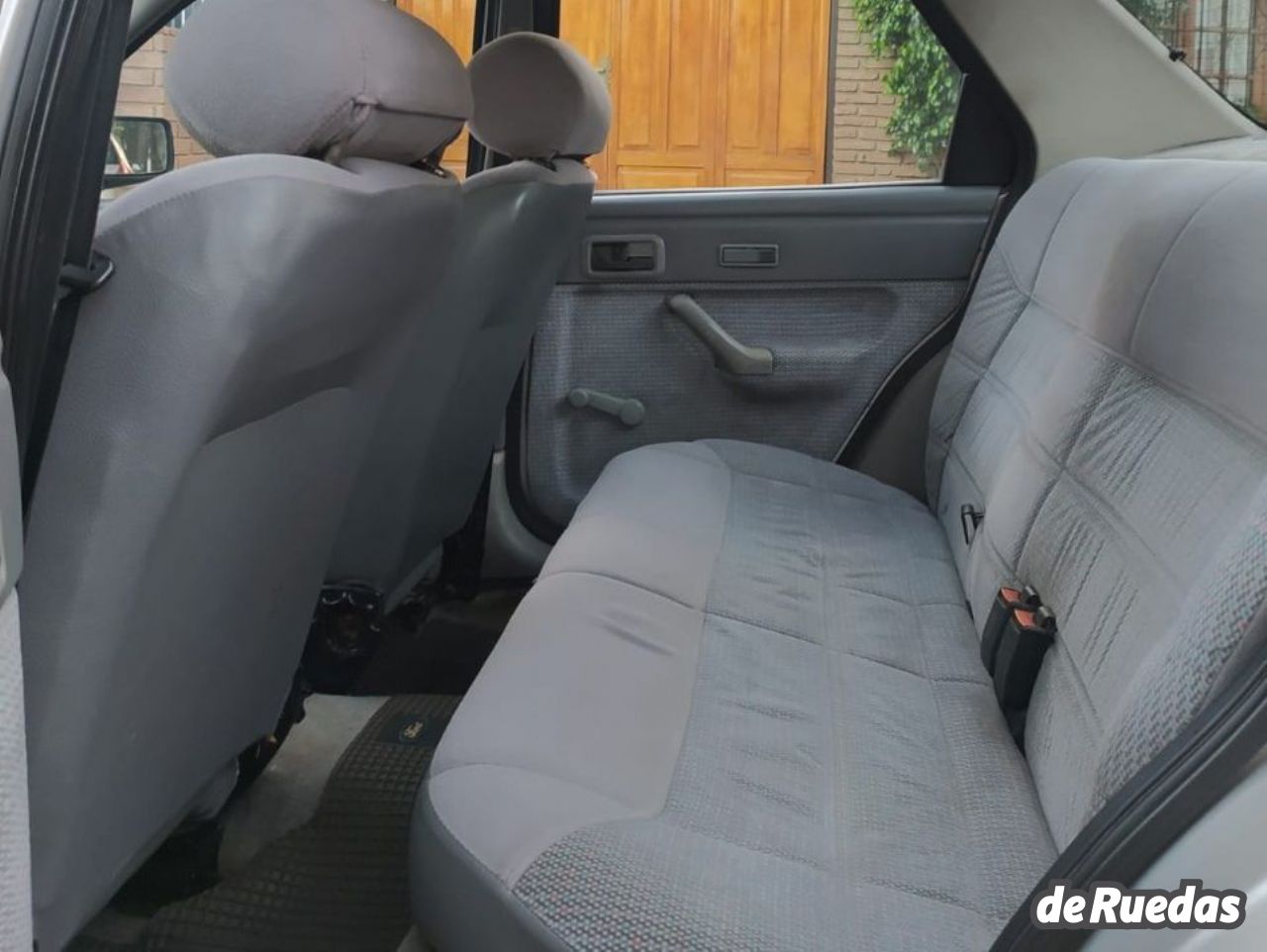 Ford Orion Usado en Córdoba, deRuedas