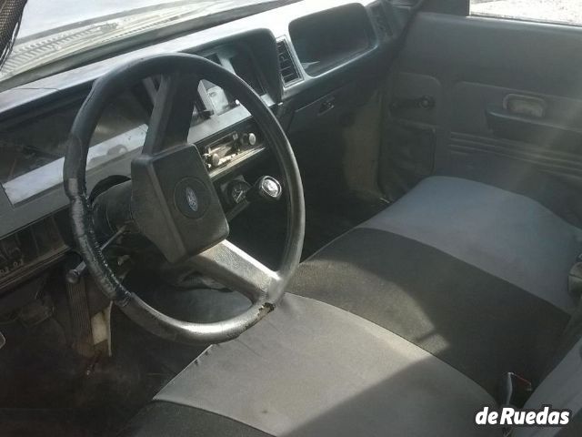Ford Ranchero Usada en Mendoza, deRuedas