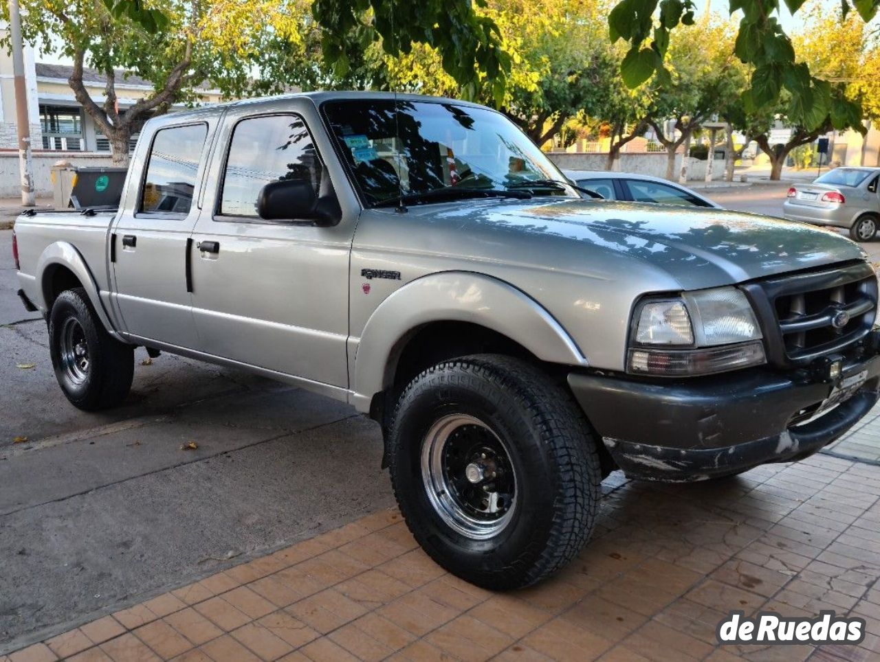 Ford Ranger Usada en San Juan, deRuedas