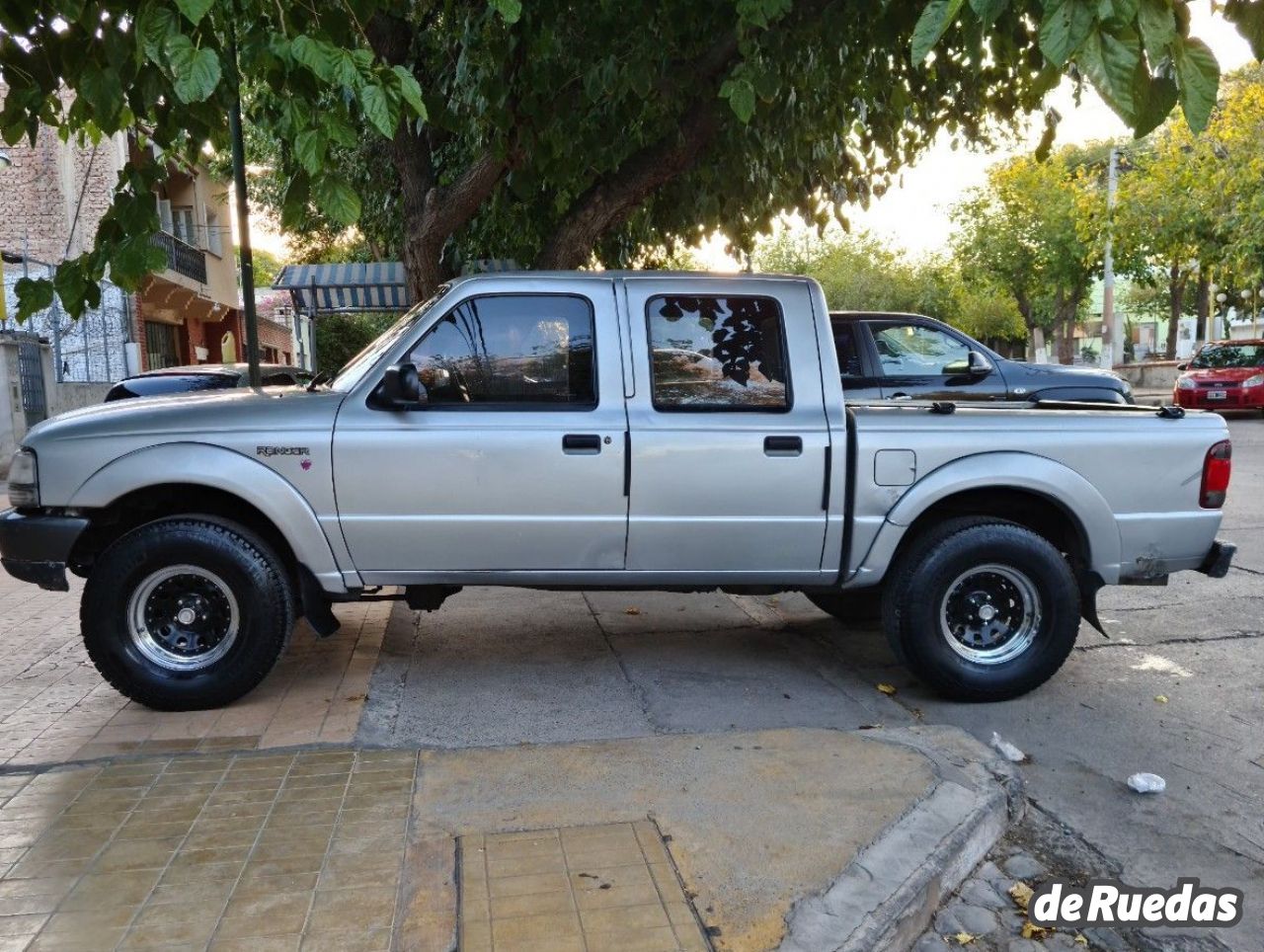 Ford Ranger Usada en San Juan, deRuedas