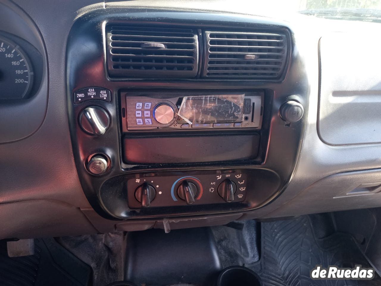 Ford Ranger Usada en San Juan, deRuedas