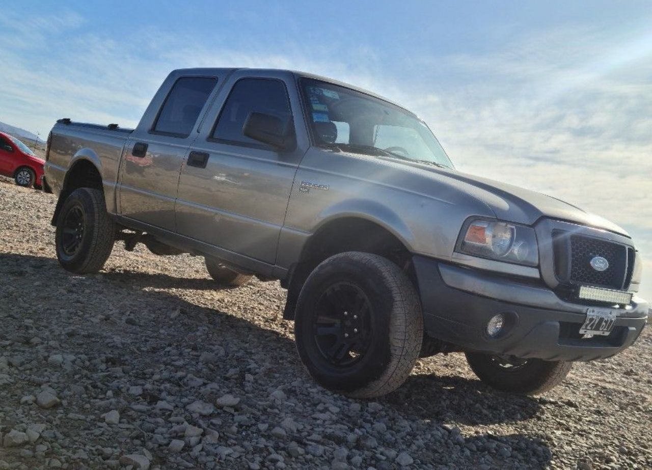 Ford Ranger Usada en San Juan, deRuedas